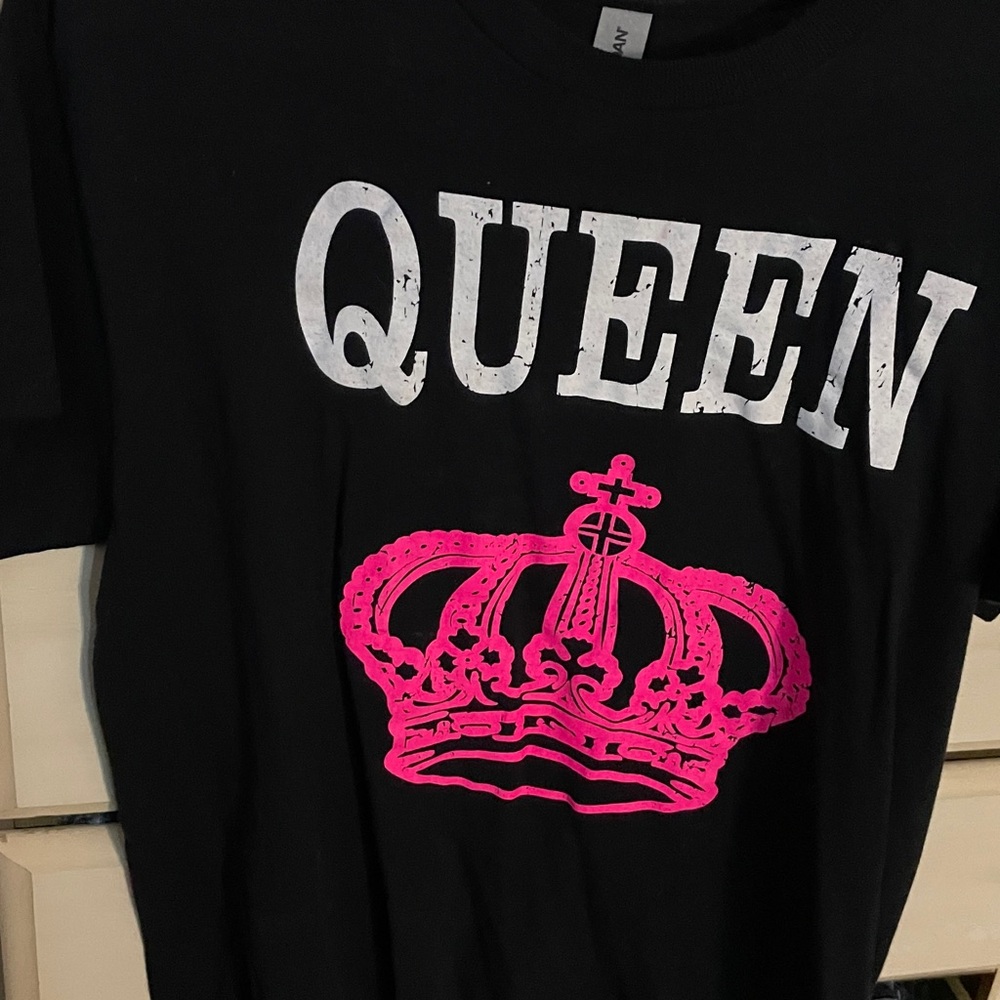 queen t shirt